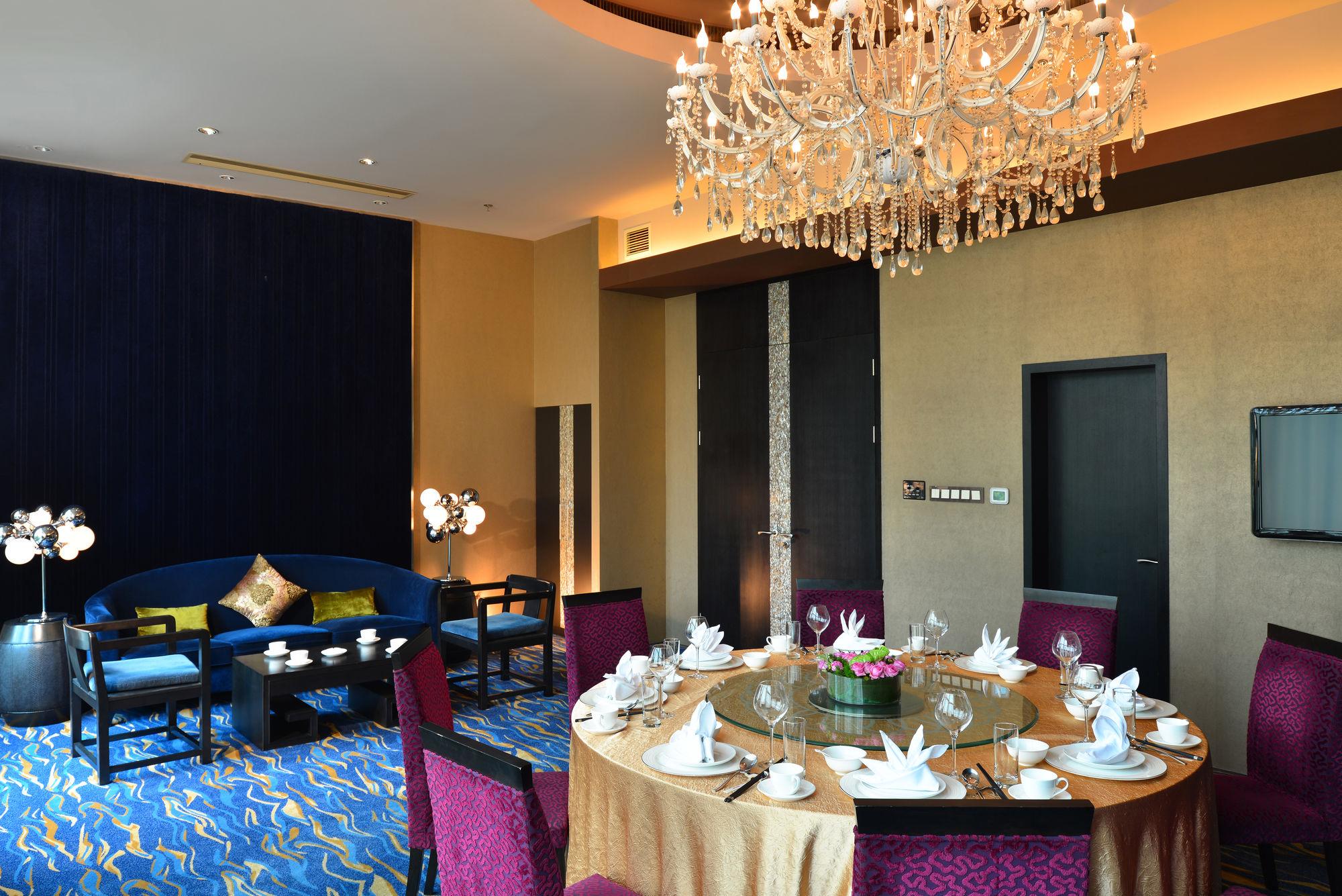Shanghai Marriott Hotel Riverside Dış mekan fotoğraf